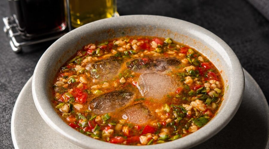 SOĞUK BAHAR BAHÇE SALATASI